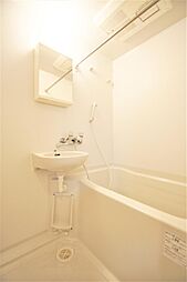 お風呂もきれいに清掃されております。