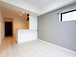 LDK8.5帖、照明器具は備え付けです。