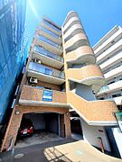 RC造7階建てオートロックマンション