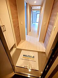 玄関から見たお部屋