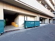 敷地内ゴミ置き場