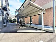 屋根付き駐輪場