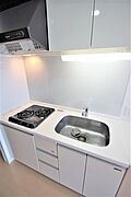 ２口コンロ・グリル付きシステムキッチンです。