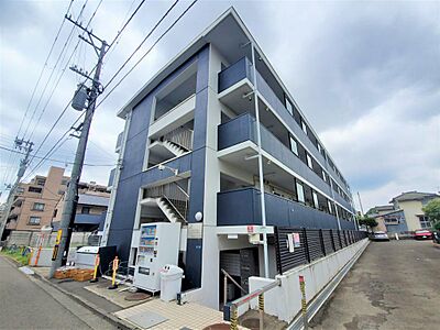 外観：RC造4階建てマンション