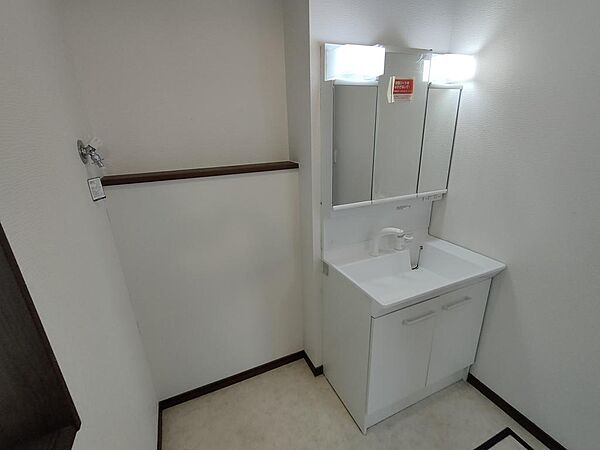 detached 埼玉県春日部市藤塚1888-19-2

地図を見る