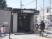 地下鉄北山駅まで3200メートル