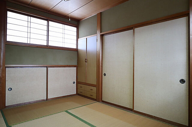 和室 富山市二俣新町71