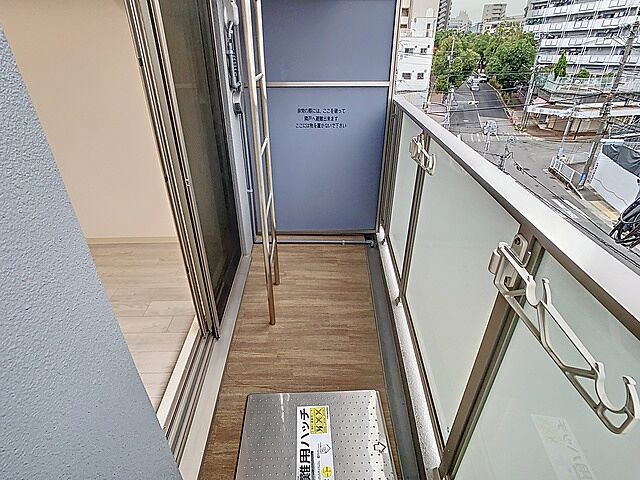 バルコニー