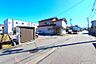 その他：敷地内ゴミ置き場＆前の道路は融雪付きです♪