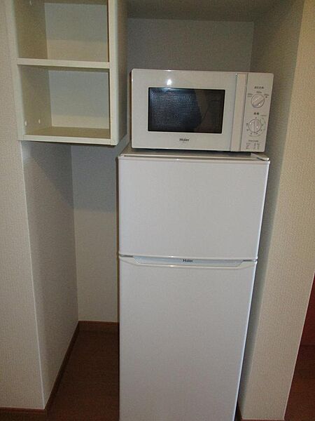 画像18:冷蔵庫、電子レンジ