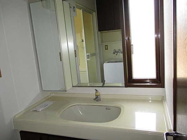 detached 福島県双葉郡富岡町大字本岡字王塚391-24
本岡の賃貸情報を見る
物件地図