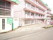 桜丘小学校(360m)