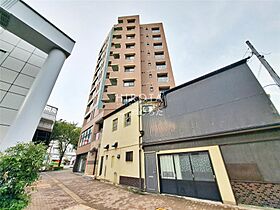 旦過タカヤコーポレーションビル  ｜ 福岡県北九州市小倉北区馬借3丁目（賃貸マンション1K・5階・24.80㎡） その1