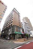 ＥＲＩＯＳ ＣＯＵＲＴ  ｜ 福岡県北九州市小倉北区香春口1丁目（賃貸マンション2LDK・9階・53.12㎡） その1