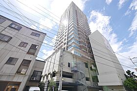 CP TOWER  ｜ 福岡県北九州市小倉北区馬借1丁目（賃貸マンション2LDK・13階・50.35㎡） その1