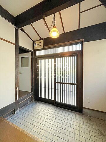 玄関