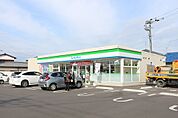 ファミリーマート 福津宮司六丁目店（572m）