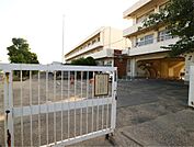 宗像市立日の里西小学校（647m）