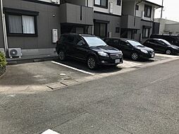 6 / 11