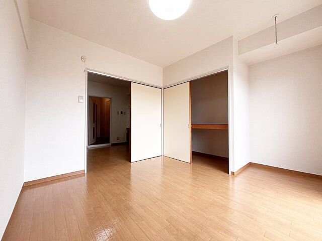 洋室