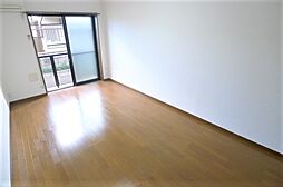 クラージュ高木 1階1Kのリビング/ダイニング