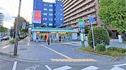 ファミリーマート五橋二丁目店 徒歩3分。 170m