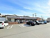 セブンイレブン塩釜駅前通店 徒歩4分。 320m