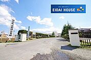 柴田町立船岡中学校 徒歩6分。 460m