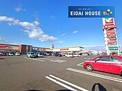 ヨークベニマル山田鈎取店 徒歩44分。 3510m