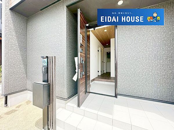 玄関を拡大表示