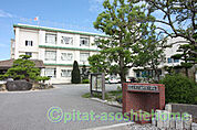 小学校「長浜市立南郷里小学校まで1585m」