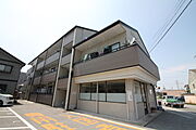 3階建てマンション