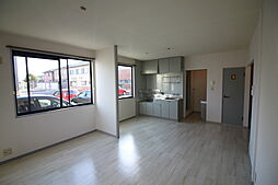 ドゥラシャンスIII 102 1階2LDKのリビング/ダイニング