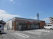 その他「セブンイレブン国道八幡東店様まで970m」