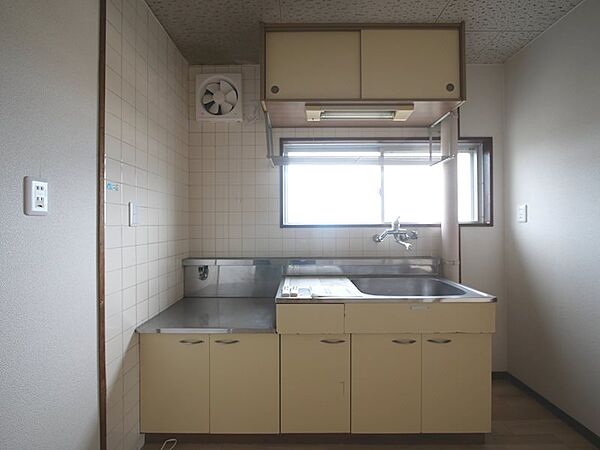 ソレイユガーデン 301｜茨城県日立市諏訪町１丁目(賃貸マンション3K・3階・49.48㎡)の写真 その4