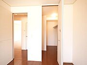 ウォークインクローゼット（洋室6帖）