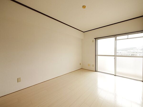 apartment 茨城県日立市千石町３丁目
地図を見る