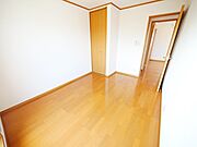南側洋室6帖