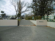 日立市立大久保小学校（315m）