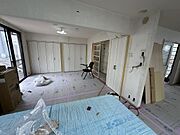 １階リビングをリフォーム中です！