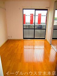 エルムB棟 102 1階1LDKのリビング/ダイニング