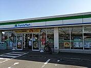 ファミリーマート 筑前山家道店（810m）