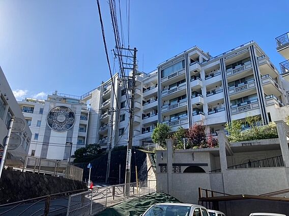 洋館を思わせる...