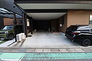 オープンガレージ