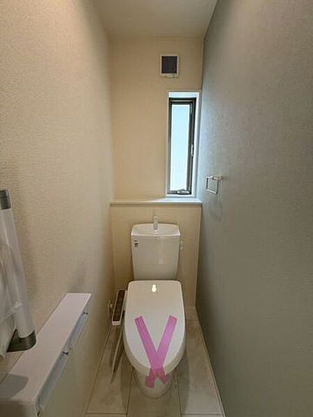 トイレを拡大表示