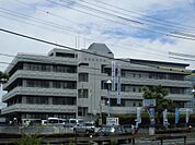 役所「神戸市西区役所まで2434m」