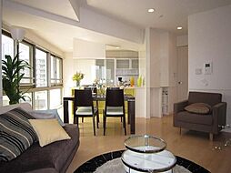 ロイヤルパークス豊洲 816 8階2LDKのリビング/ダイニング