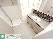 お部屋探しは株式会社　タウンハウジング　までお気軽にお問合せ下さい。クレジットカード決済・首都圏を中心直営143店舗　仲介件数全国2位の豊富な実績！諸費用・審査等・何でもご相談下さい。