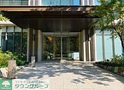 タウンハウジングレジデンス事業部　恵比寿店・赤坂店までお問合せ下さい。
