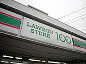 ローソンストア100新宿文化センター前店 437m